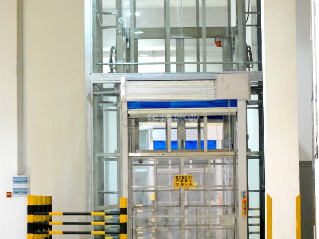 不锈钢直顶式升降机