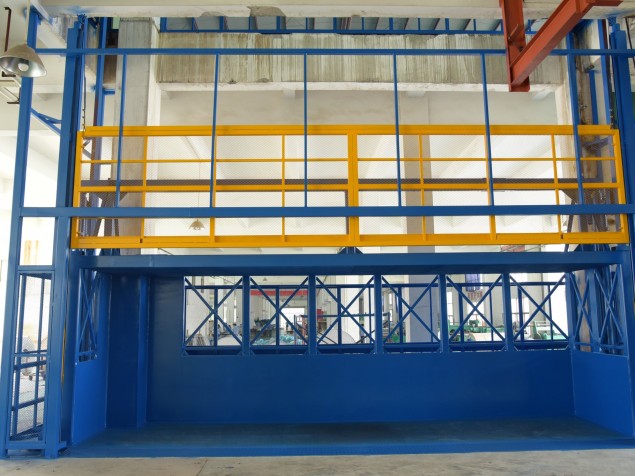 直顶式液压升降机