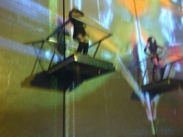 酒吧特殊升降舞台