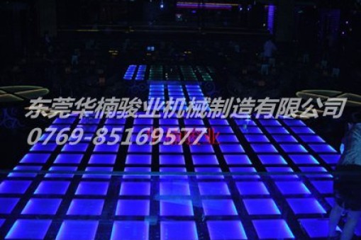 【厂家直销】供应东莞多功能升降舞台，液压升降舞台