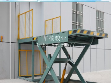 货车装卸台 东莞登车桥 货柜车登车桥