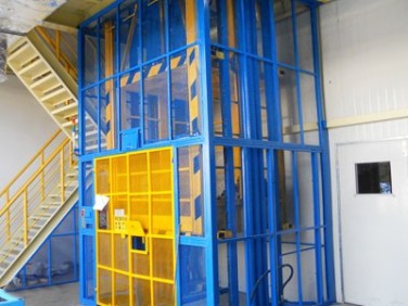 室内安装直顶式升降台系列