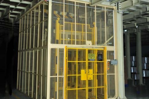 50吨升降平台 工作台面可设置操作按钮