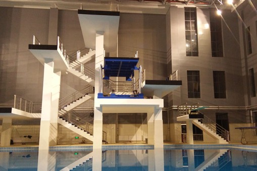 2017年国内丝杆升降跳水台惊艳亮相