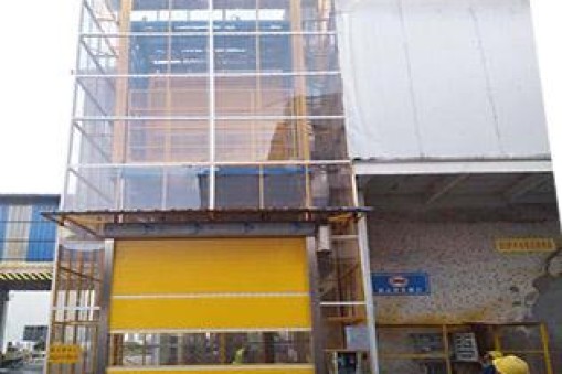 液压升降平台的安装与使用规范