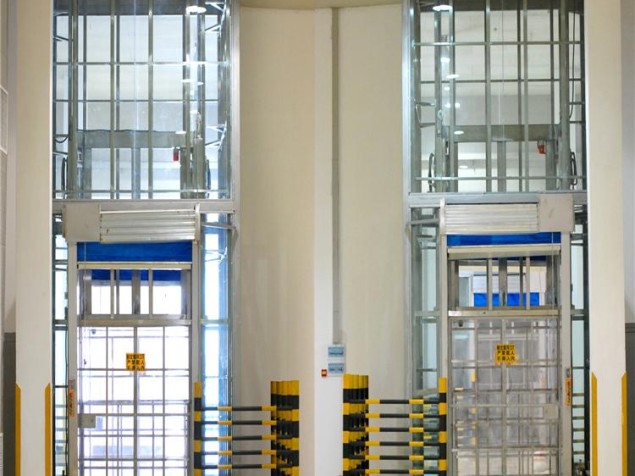 定做特殊升降机