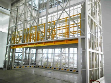 重载型直顶式升降机