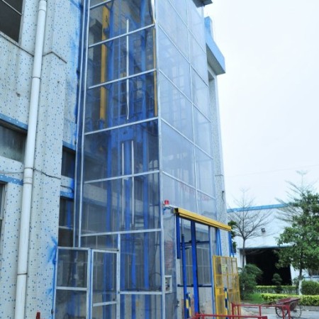 食品行业安装升降机