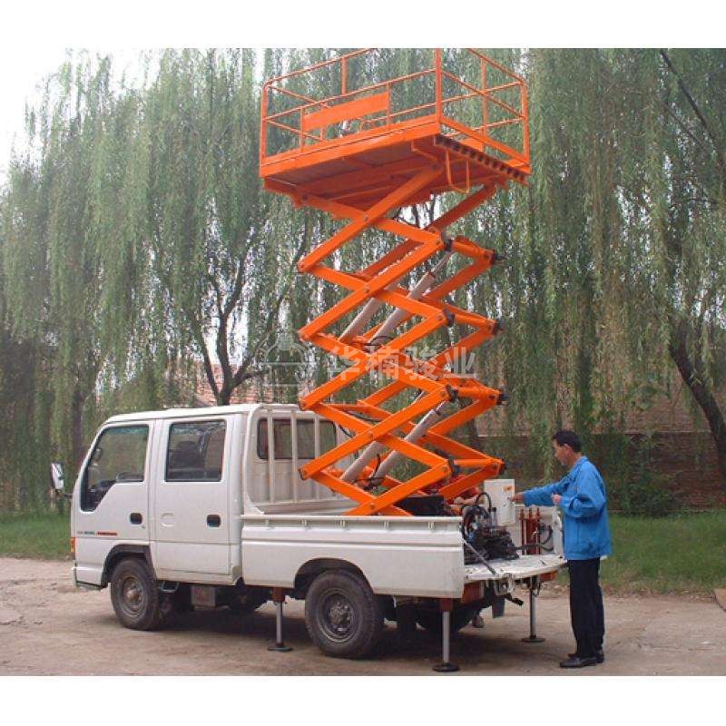 操作人员使用升降平台车“十要”